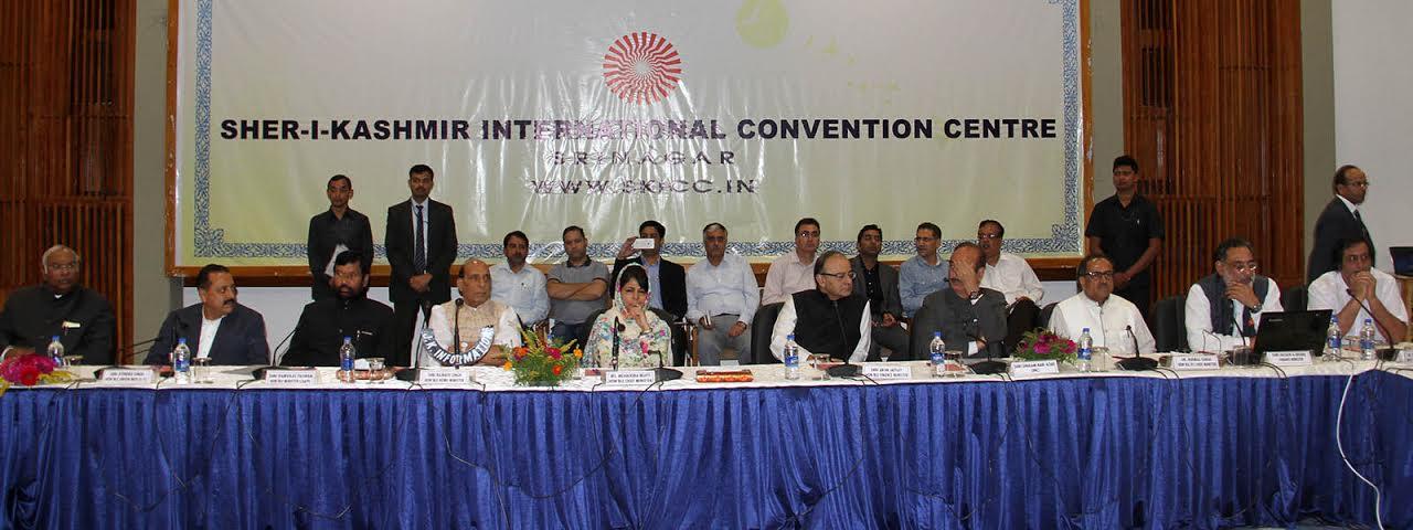 Sajad headed PC delegation meets APD in Srinagar